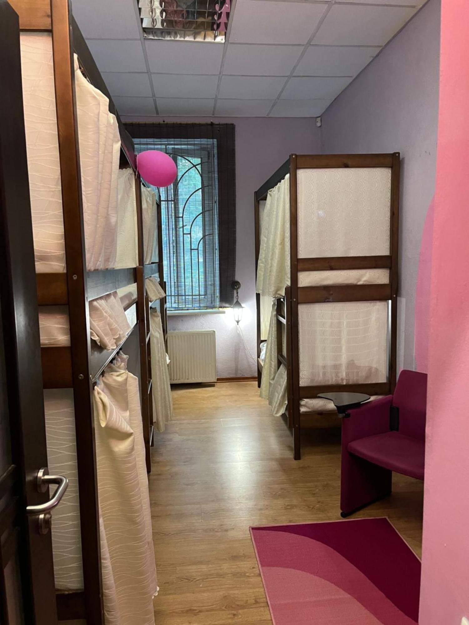 Ararat-Podol Hostel Kyiv Exterior photo